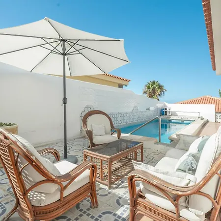 Sunset Villa Callao Salvaje